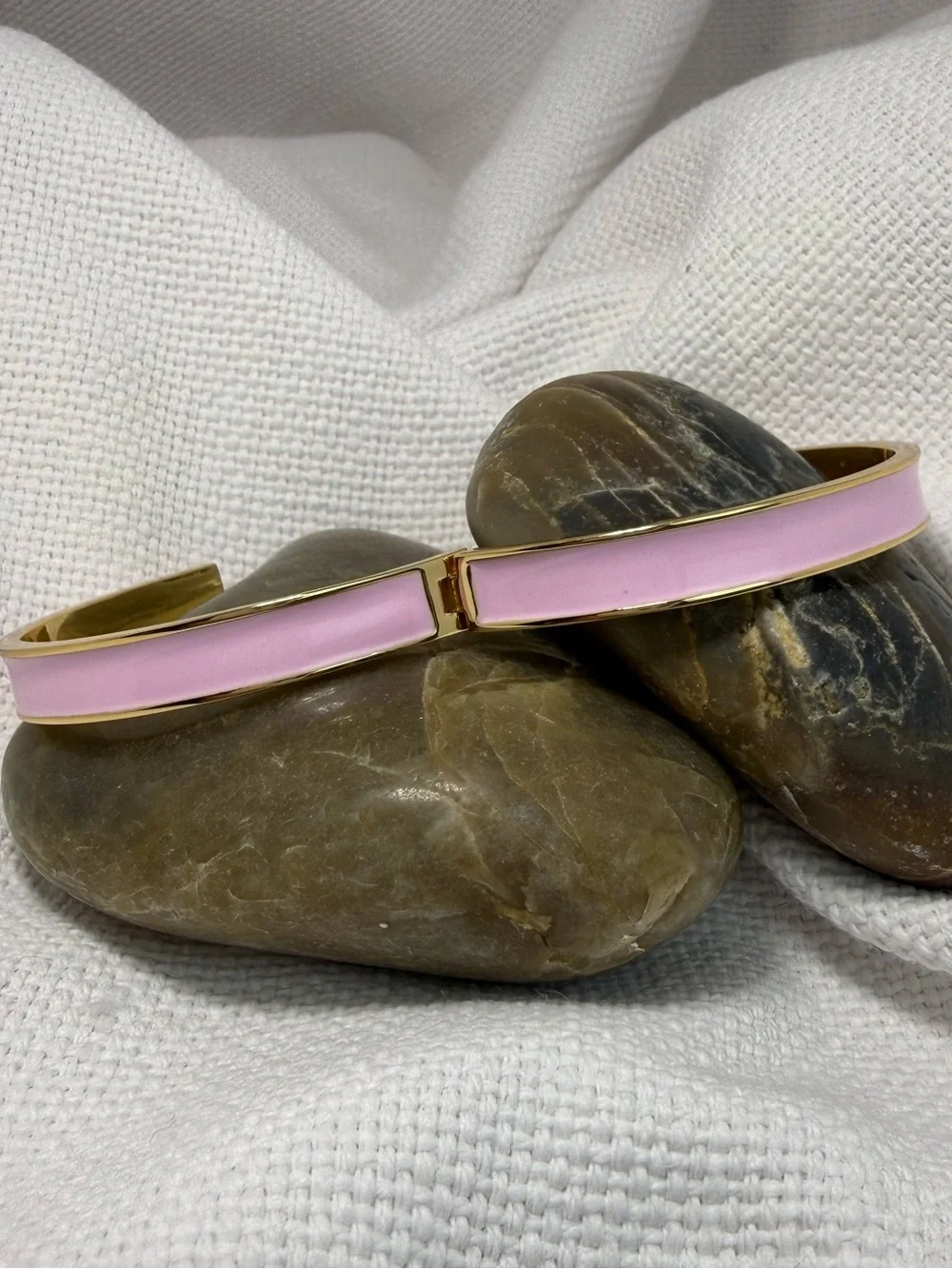 Tory Burch Pink Enamel Gold Tone-Trim Logo Hinge Bangle